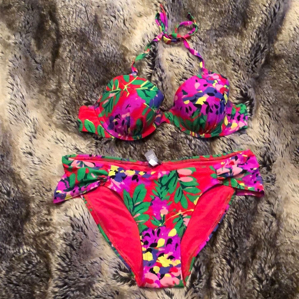 Bathing suit